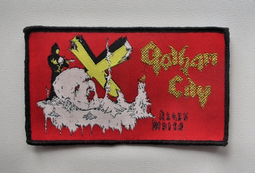 GOTHAM CITY - Black Writs --- woven patch.JPG