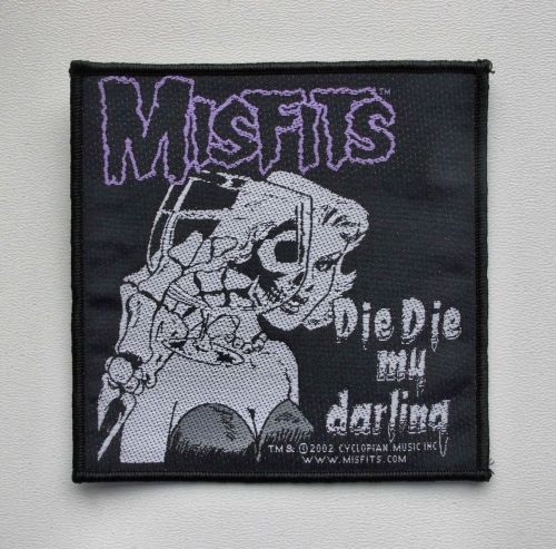 MISFITS - Die Die My Darling --- patch.JPG