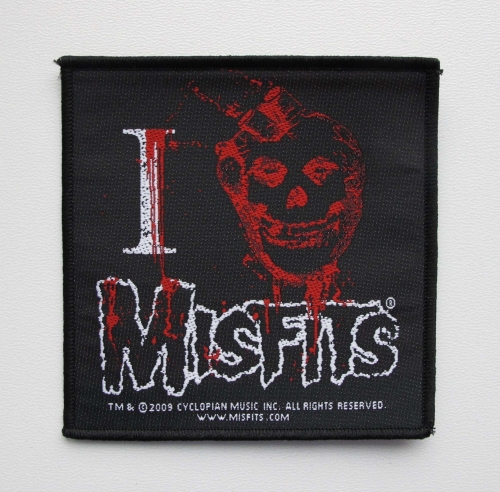 MISFITS - I Love Misfits --- patch.JPG