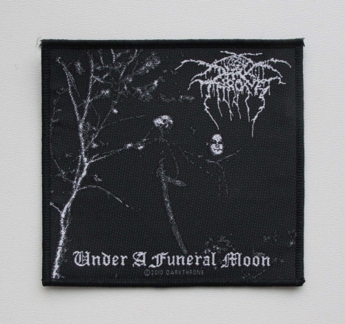 DARKTHRONE - Under a Funeral Moon --- patch.JPG