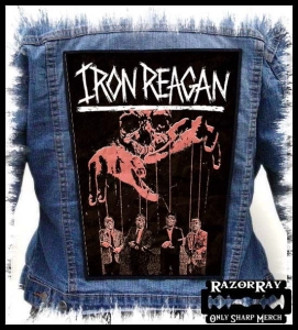 Ekran IRON REAGAN - Puppets