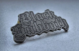 Przypinka BLACK SABBATH - Logo Old English