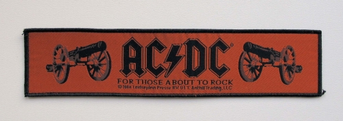 ACDC - For Those About to Rock --- patch.JPG
