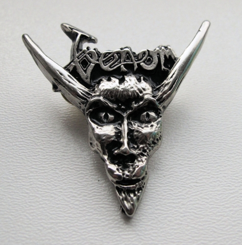VENOM - Black Metal 3D --- metal pin.JPG