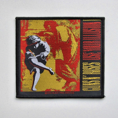 GUNS N ROSES - Use Your Illusion --- patch.JPG
