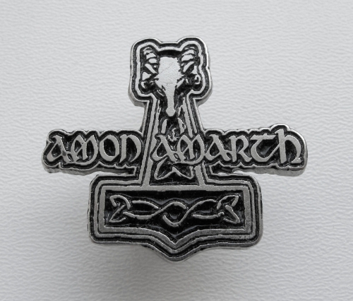 AMON AMARTH - Hammer -- metal pin.JPG