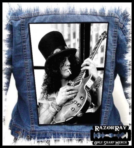 SLASH - Playing.jpg