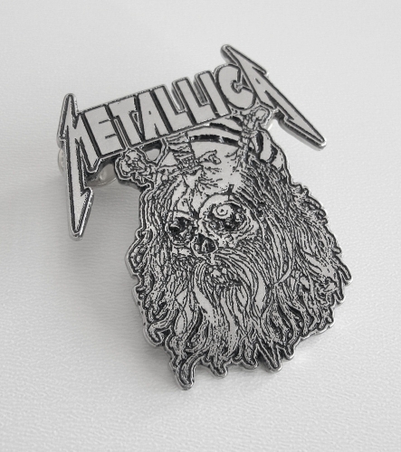 METALLICA -- metal pin.JPG