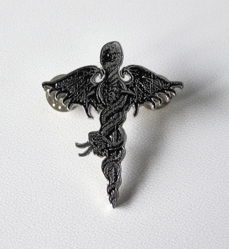 MOTLEY CRUE - Dr. Feelgood -- metal pin.JPG