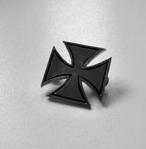 Przypinka IRON CROSS
