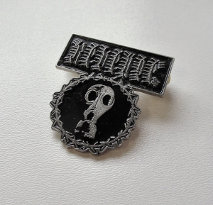 REVENGE - Gas Mask - Metal pin