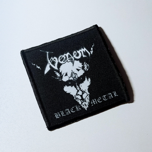 VENOM - Black Metal.jpg