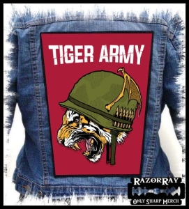 Ekran TIGER ARMY -  Helmet 