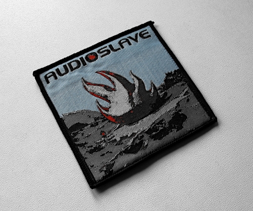 AUDIOSLAVE - Audioslave [black] -- Woven Patch.JPG