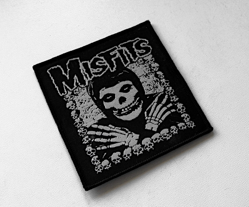MISFITS - Fiend With Skulls [black] -- Woven Patch.jpg