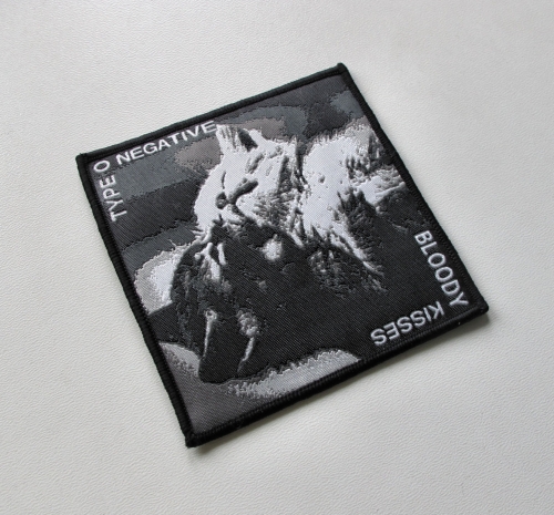 TYPE O NEGATIVE - Bloody Kitties [black] -- Woven Patch.JPG