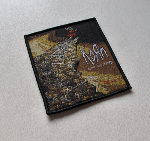KORN - Follow the Leader [black] -- woven patch.JPG