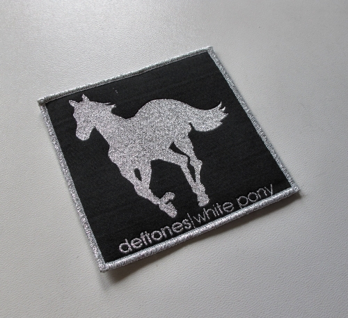 DEFTONES - White Pony [silver] -- Woven Patch.JPG