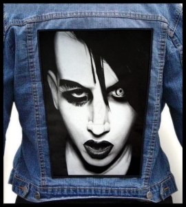 Ekran MARILYN MANSON - Face