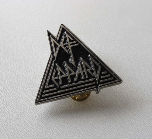DEF LEPPARD [triangle] -- Metal Pin.jpg