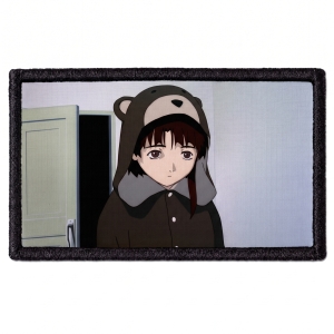 Naszywka Serial Experiments Lain - Lain wearing bear kigurumi in a room
