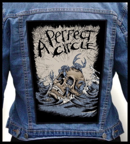 A PERFECT CIRCLE - Skull -- Backpatch.jpg